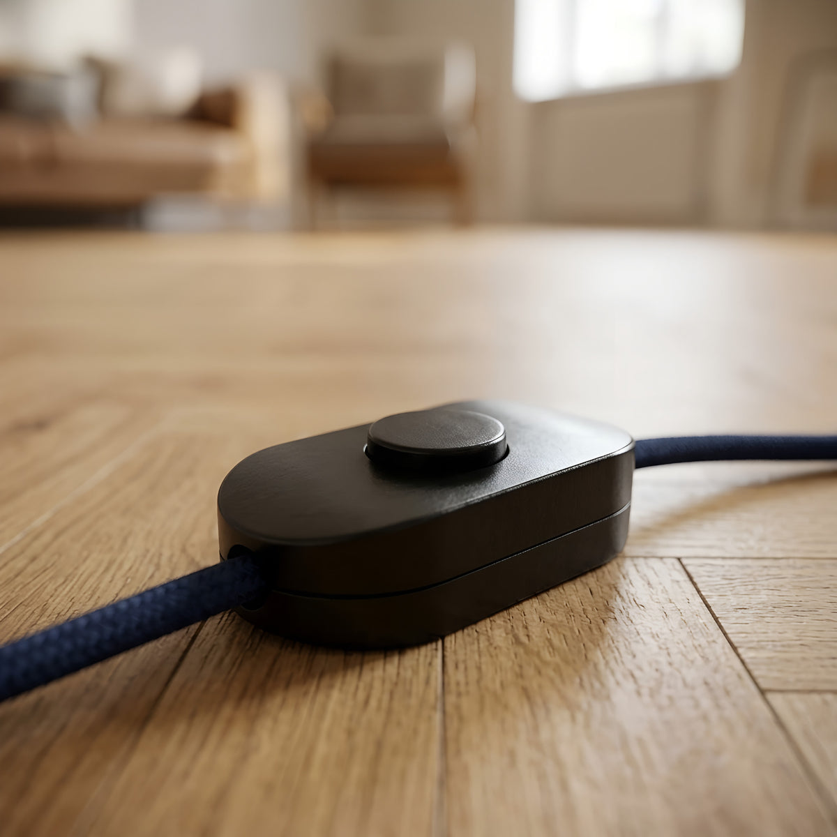 Enpolet sort fodafbryder til standerlamper — Sort