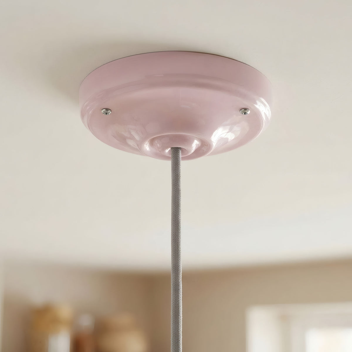 Roset i porcelæn med monteringssæt, Ø 105 mm — Gammelrosa