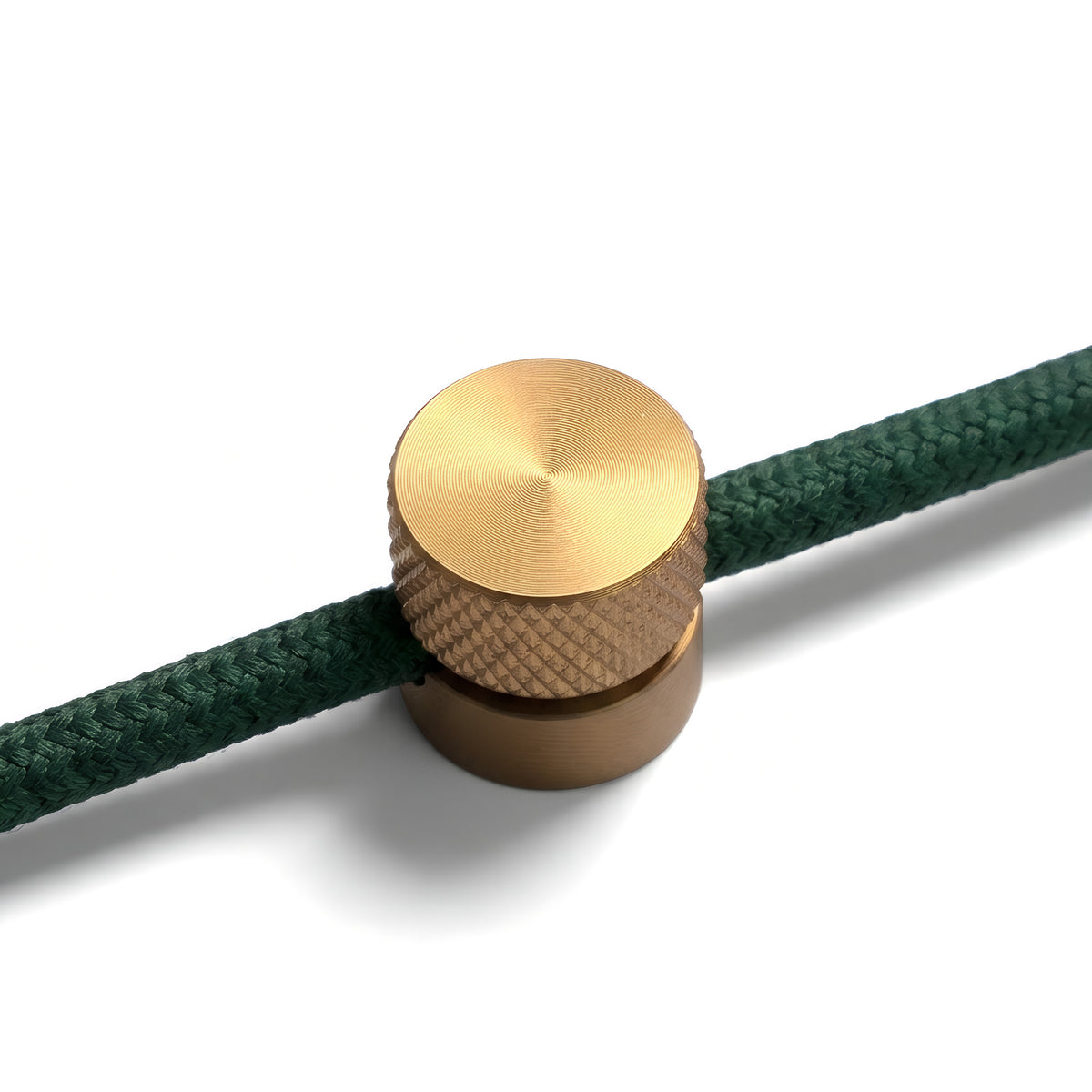Vægkabelholder i metal til stofledning — Satineret bronze