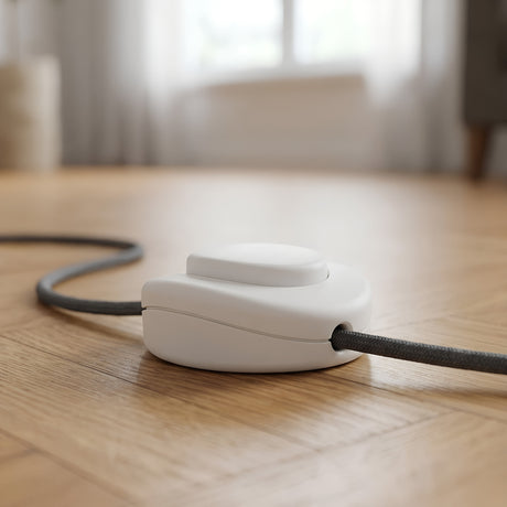 Rund enpolet fodafbryder til standerlampe — Hvid
