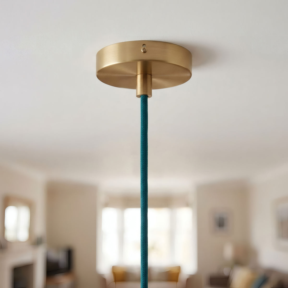 Lille cylindrisk roset i metal, Ø 83 mm — 1 centralt hul / Konisk termoplast / Satineret bronze