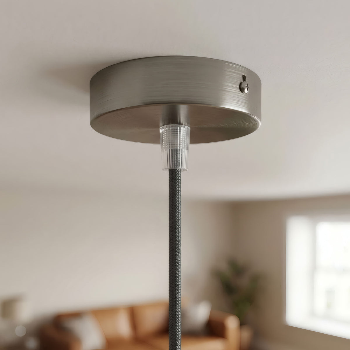 Lille cylindrisk roset i metal, Ø 83 mm — 1 centralt hul / Konisk termoplast / Satineret titan