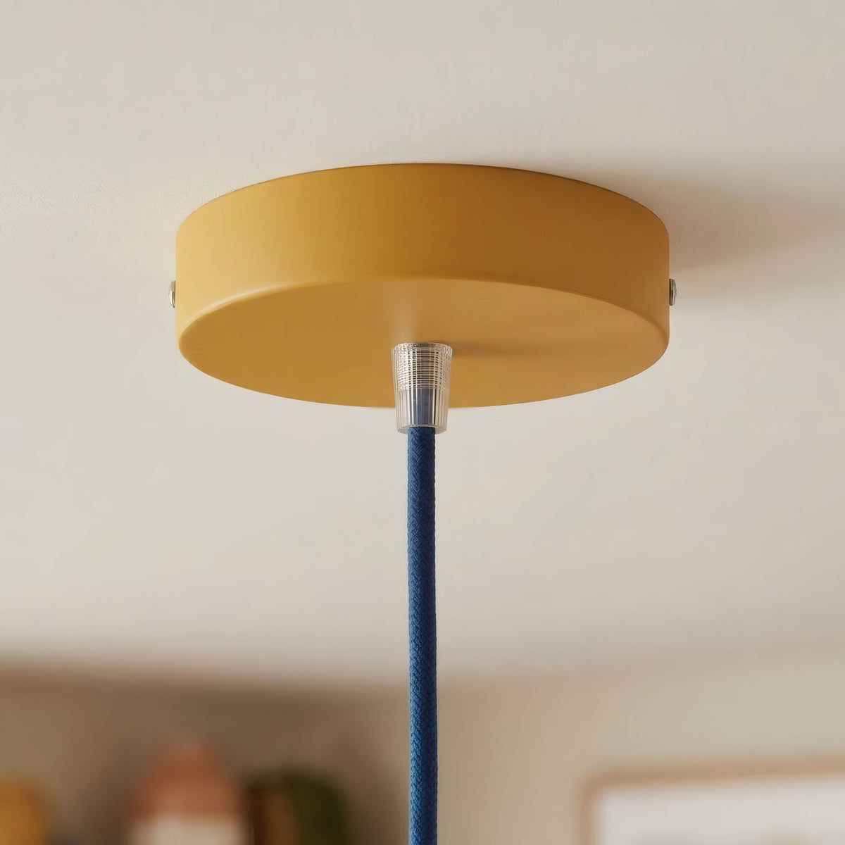 Cylindrisk roset i metal, Ø 120 mm — Konisk termoplast / Sennepsgul