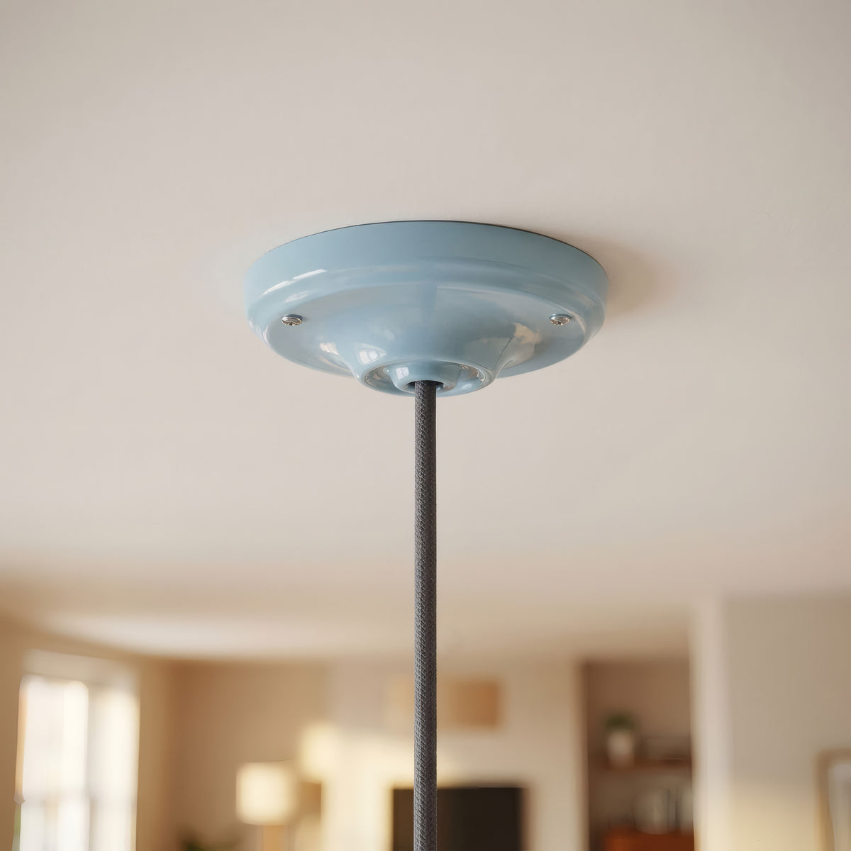Roset i porcelæn med monteringssæt, Ø 105 mm — Azurblå