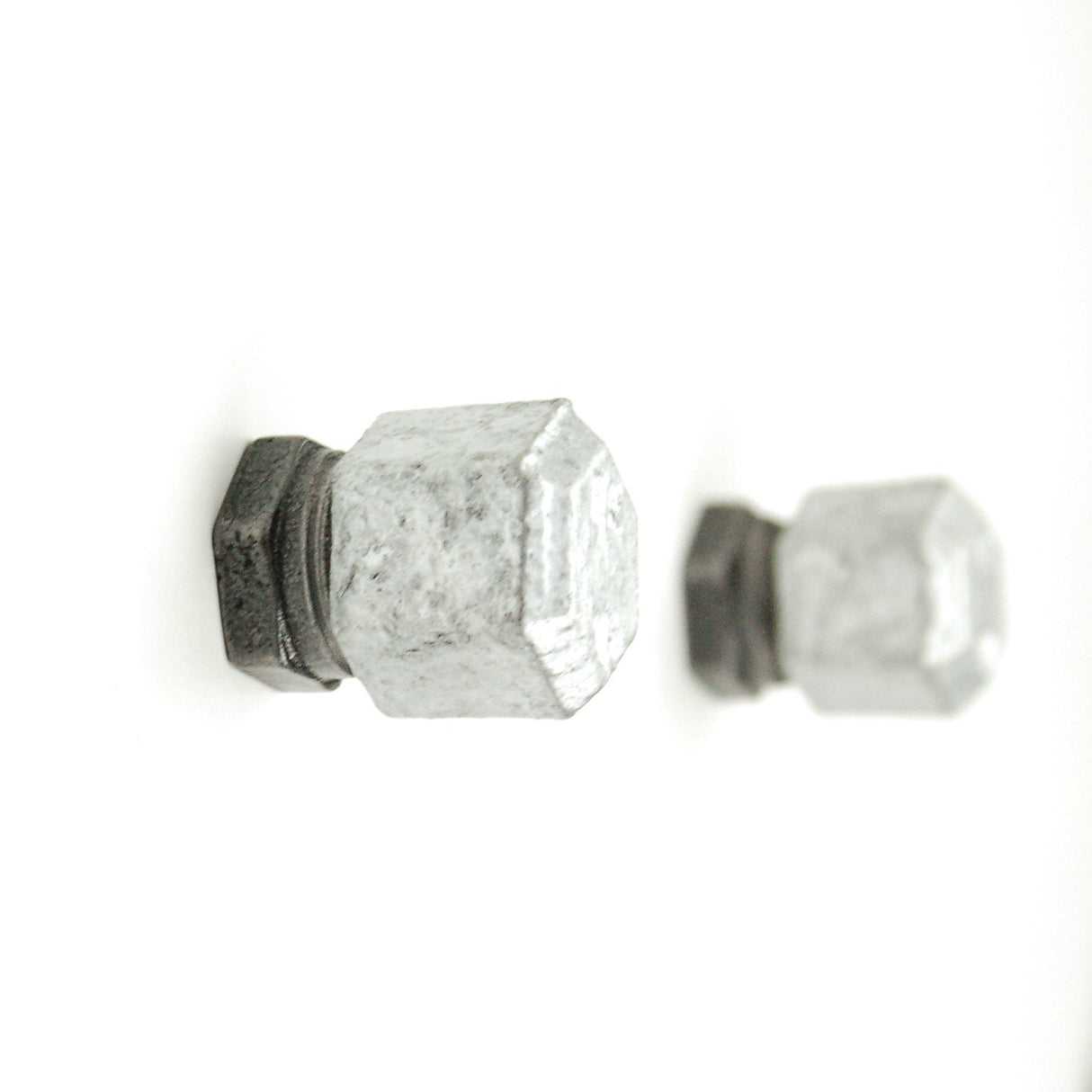 bouton de meuble en fonte galvanisée style loft